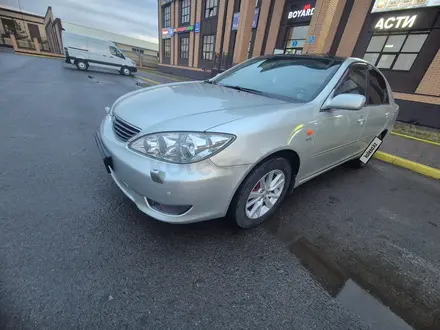 Toyota Camry 2005 года за 5 200 000 тг. в Актобе – фото 2