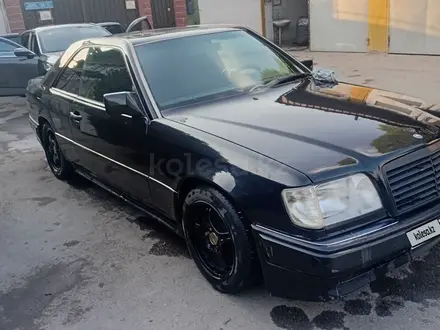 Mercedes-Benz E 230 1992 года за 1 250 000 тг. в Алматы – фото 2