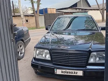Mercedes-Benz E 230 1992 года за 1 250 000 тг. в Алматы – фото 3