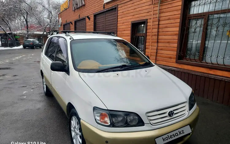 Toyota Ipsum 1998 годаfor3 700 000 тг. в Алматы