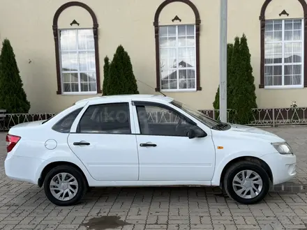 ВАЗ (Lada) Granta 2190 2013 года за 1 980 000 тг. в Уральск – фото 4