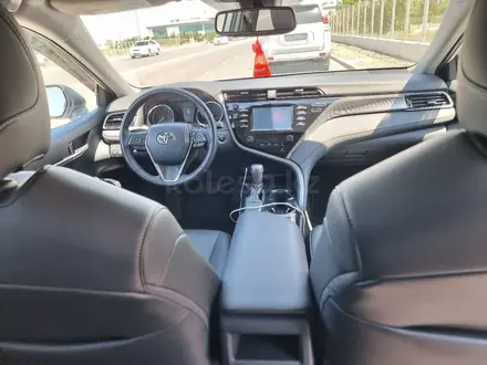 Toyota Camry 2019 года за 10 200 000 тг. в Актау – фото 6