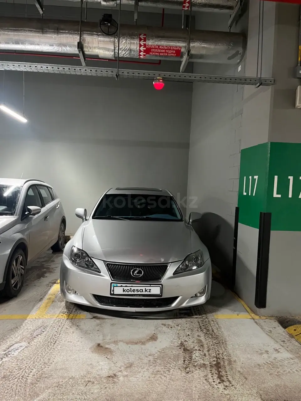 Lexus is-250, 2006