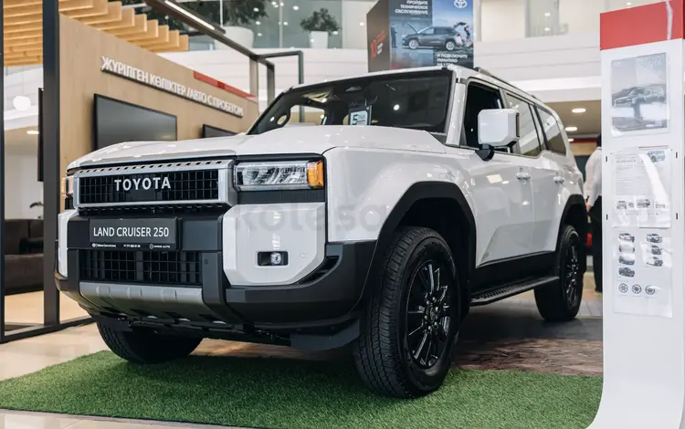 Toyota Land Cruiser Prado Comfort 2025 года за 35 890 000 тг. в Астана