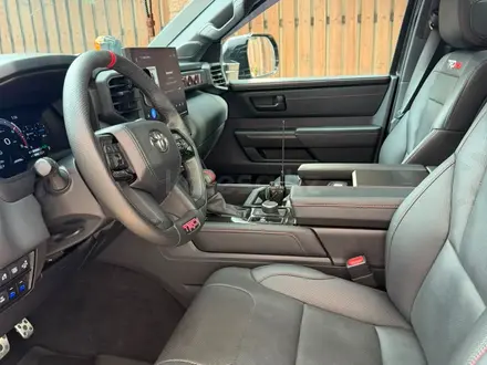 Toyota Tundra 2023 года за 56 000 000 тг. в Алматы – фото 2