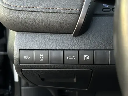 Toyota Camry 2019 года за 12 500 000 тг. в Караганда – фото 18