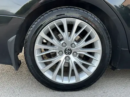 Toyota Camry 2019 года за 12 500 000 тг. в Караганда – фото 25