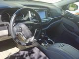 Toyota Highlander 2015 годаүшін16 000 000 тг. в Уральск – фото 2