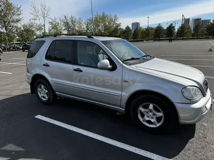 Mercedes-Benz ML 320 2001 года за 3 300 000 тг. в Астана – фото 3