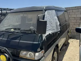 Mitsubishi Delica, 1994