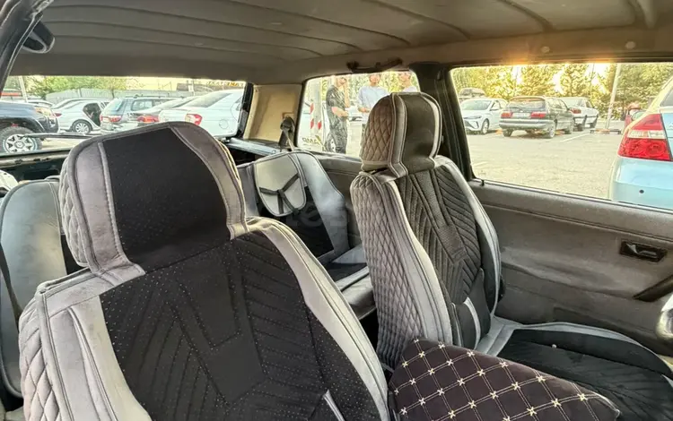 Volkswagen Golf 1992 года за 700 000 тг. в Алматы