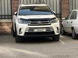 Toyota Highlander 2019 года за 26 500 000 тг. в Шымкент