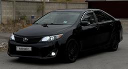 Toyota Camry 2012 года за 5 770 000 тг. в Астана – фото 2