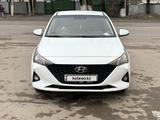 Hyundai Accent 2020 года за 8 000 000 тг. в Алматы – фото 2