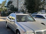 Mercedes-Benz C 220 1995 года за 1 500 000 тг. в Экибастуз – фото 3