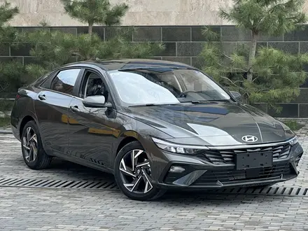 Hyundai Elantra 2024 года за 8 950 000 тг. в Шымкент
