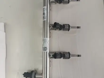 Топливная рампа с форсунками JL473ZQ7 1.5T CHANGAN за 80 000 тг. в Астана