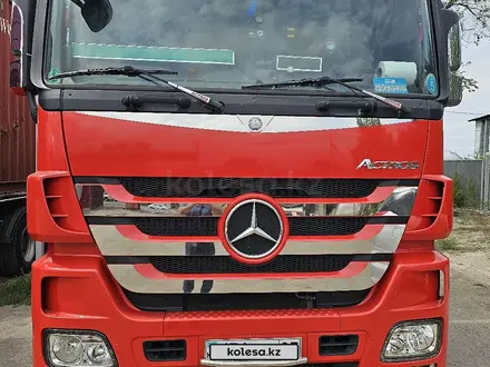 Mercedes-Benz  Actros 2012 года за 50 000 000 тг. в Алматы