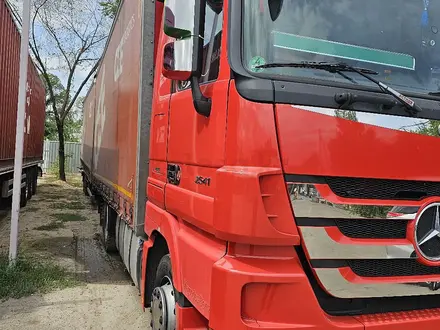Mercedes-Benz  Actros 2012 года за 50 000 000 тг. в Алматы – фото 3
