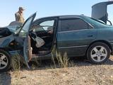 Toyota Camry 1998 года за 700 000 тг. в Ушарал – фото 2