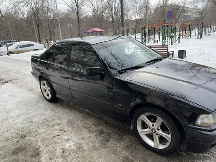 BMW 320 1995 года за 2 300 000 тг. в Уральск – фото 3