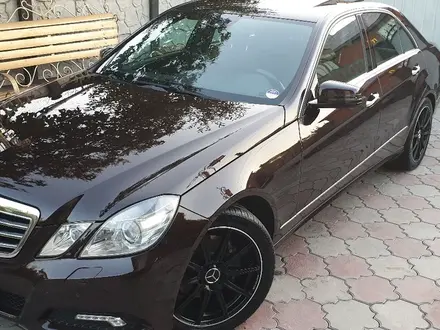 Mercedes-Benz E 350 2009 года за 10 000 000 тг. в Алматы – фото 65