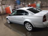 Volkswagen Passat 2005 года за 3 000 000 тг. в Астана – фото 4