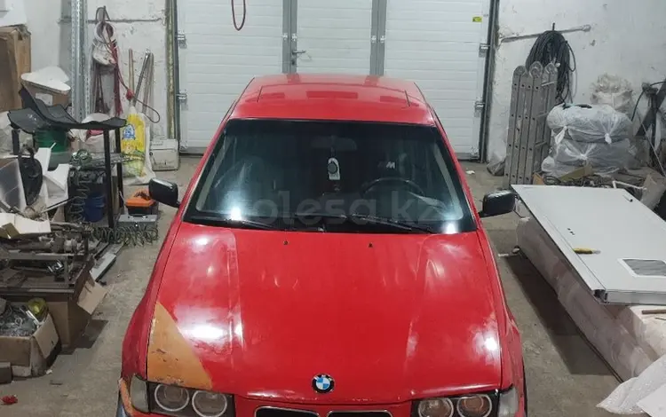 BMW 318 1992 годаүшін1 450 000 тг. в Караганда