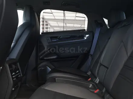 Porsche Cayenne Coupe Turbo GT 2026 года за 198 200 000 тг. в Астана – фото 14