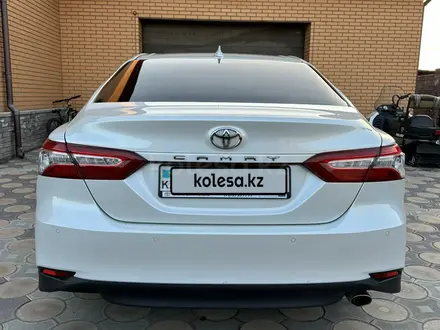 Toyota Camry 2021 года за 16 000 000 тг. в Павлодар – фото 3