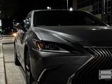 Lexus ES 250 2020 года за 16 500 000 тг. в Талдыкорган – фото 2