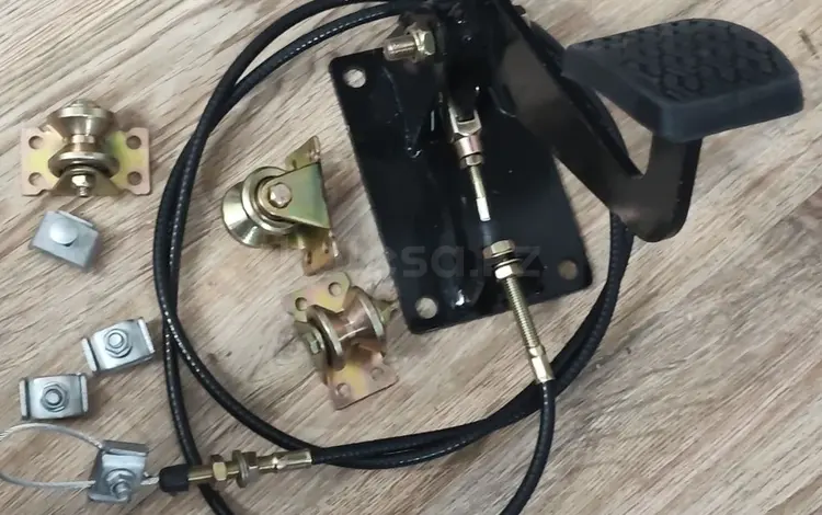 Дублируюшие педали для учебного авто, автошкола, автоинструктор. АКПП 1 за 38 000 тг. в Павлодар