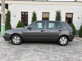 Volkswagen Golf 1993 годаfor2 150 000 тг. в Тараз – фото 2