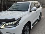 Lexus LX 570 2016 года за 38 000 000 тг. в Астана – фото 2