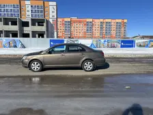 Toyota Avensis, 2004