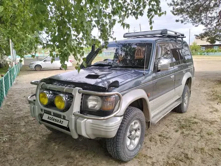 Mitsubishi Pajero 1995 годаүшін3 200 000 тг. в Семей