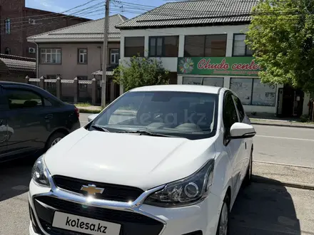 Chevrolet Spark 2018 года за 3 700 000 тг. в Шымкент