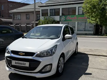 Chevrolet Spark 2018 года за 3 700 000 тг. в Шымкент – фото 3