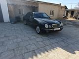 Mercedes-Benz E 320 2002 годаүшін5 300 000 тг. в Актау – фото 2