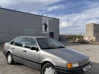 Volkswagen Passat 1991 годаүшін1 380 000 тг. в Караганда