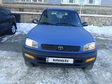 Toyota RAV4 1997 годаfor3 450 000 тг. в Степногорск