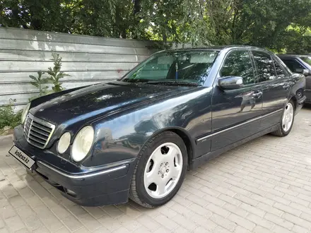 Mercedes-Benz E 240 1999 года за 4 000 000 тг. в Алматы – фото 26