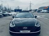 Hyundai Sonata 2023 года за 13 200 000 тг. в Алматы – фото 3