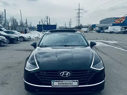 Hyundai Sonata 2023 года за 13 500 000 тг. в Алматы – фото 3