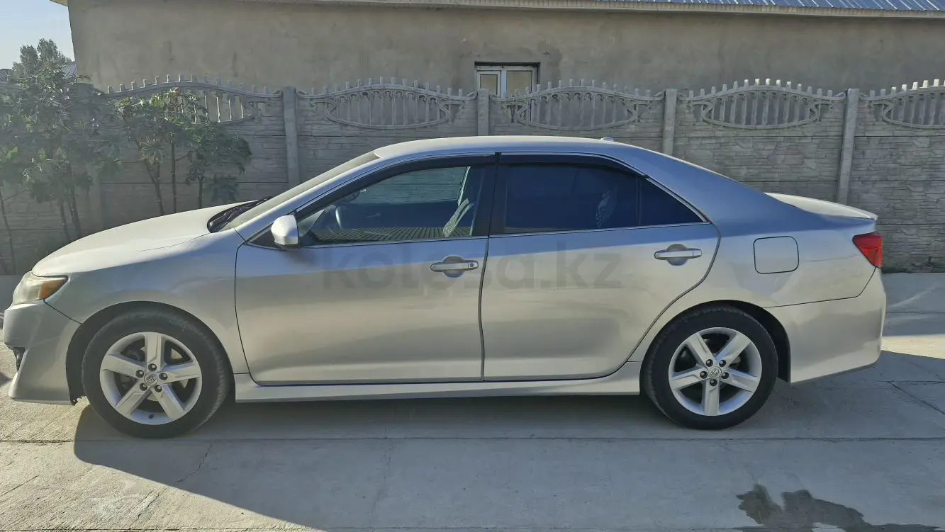 Toyota Camry, 2013
