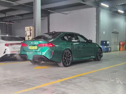 BMW M5 2024 года за 76 000 000 тг. в Астана – фото 4
