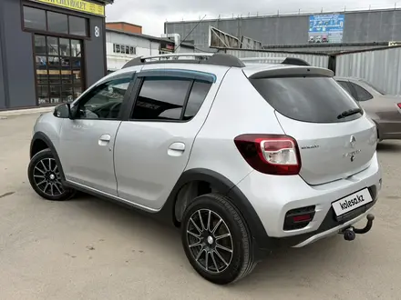 Renault Sandero Stepway 2015 года за 3 750 000 тг. в Актобе – фото 3