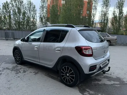 Renault Sandero Stepway 2015 года за 3 750 000 тг. в Актобе – фото 9