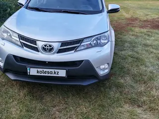 Toyota RAV4, 2013