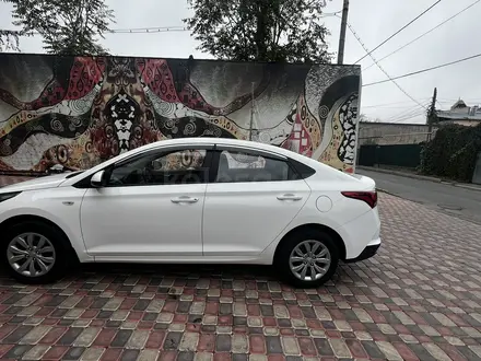 Hyundai Accent 2022 года за 5 650 000 тг. в Шымкент – фото 6